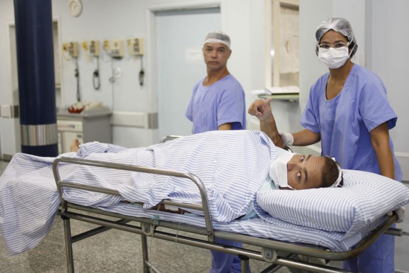 b_800_600_0_00_images_stories_ASCOM_CET-hospSaoFrancisco-inauguracao_CET_-_hosp_sao_francisco_-_primeiros_pacientes_Leandro_carqueja_44web
