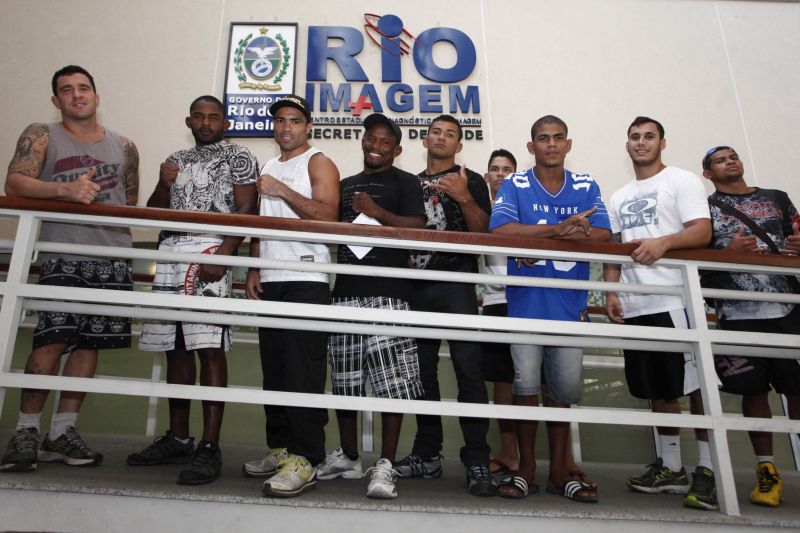 b_800_600_0_00_images_stories_ASCOM_RioImagem-ExameLutadoresMMA_RioImagem_-_exame_lutadores_MMA_12